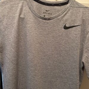 Nike Men's Heather Gray Dri-FIT Tee